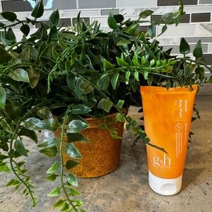 G&H - Nourishing Body Wash
